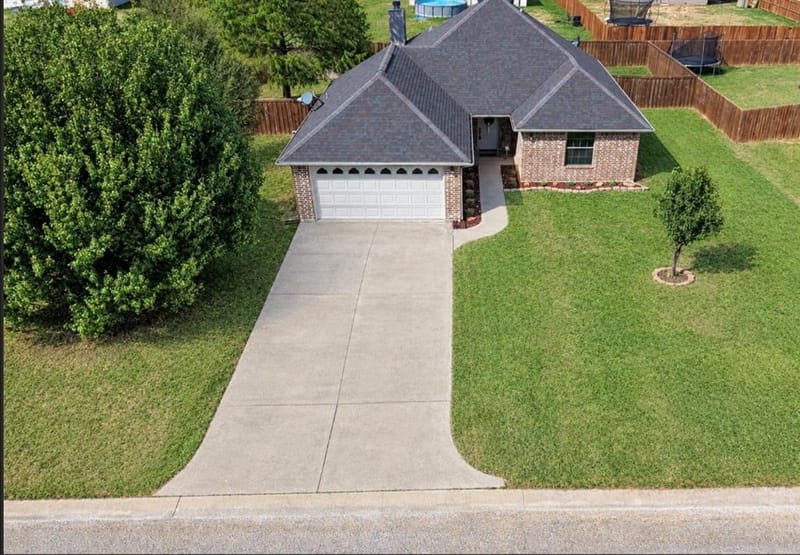 215 Ashley Street, Alvord TX 76225 - Photo 34