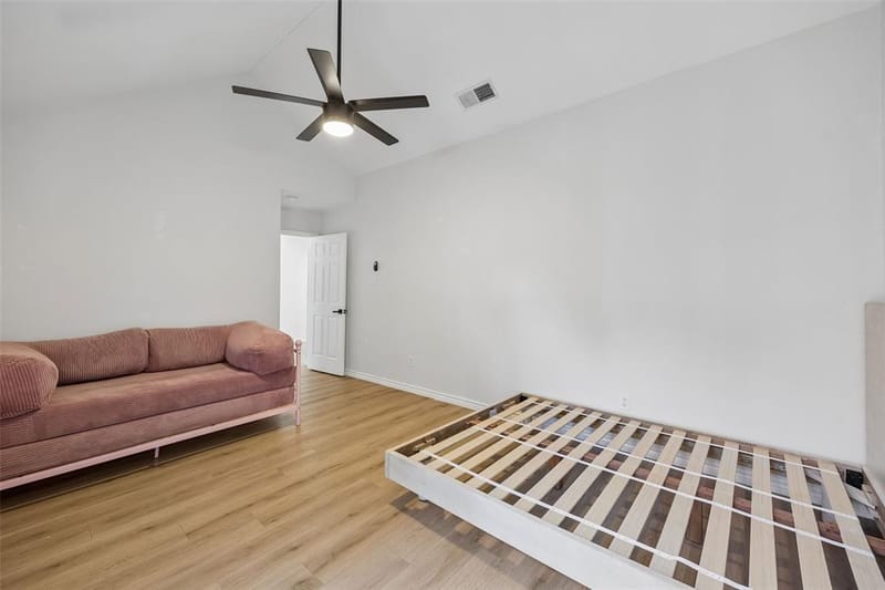 10919 Gable Circle, Dallas TX 75229 - Photo 22