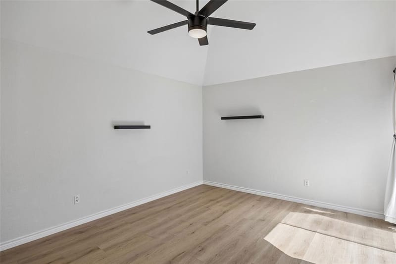10919 Gable Circle, Dallas TX 75229 - Photo 18