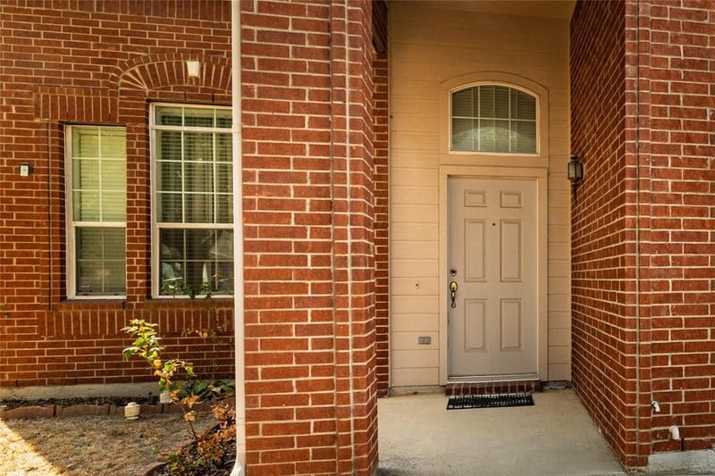4413 Chaparral Creek Drive, Fort Worth TX 76123 - Photo 4