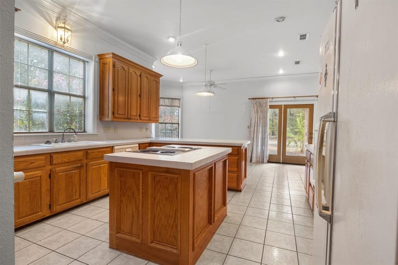 205 County Road 1485, Mount Pleasant TX 75455 - Photo 8
