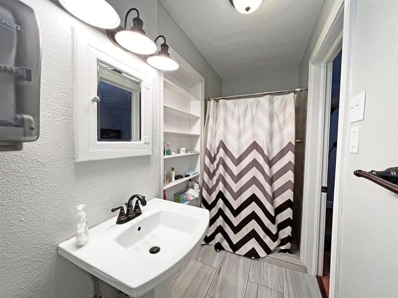 434 S Vine Avenue, Tyler TX 75702 - Photo 9