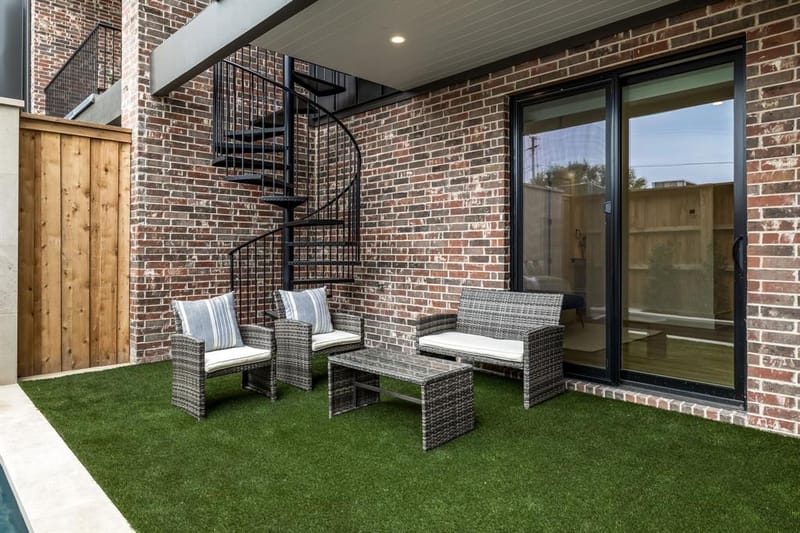 1852 Mecca Street, Dallas TX 75206 - Photo 25