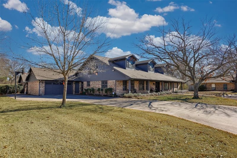 308 Wheeler Creek Court, Gainesville TX 76240