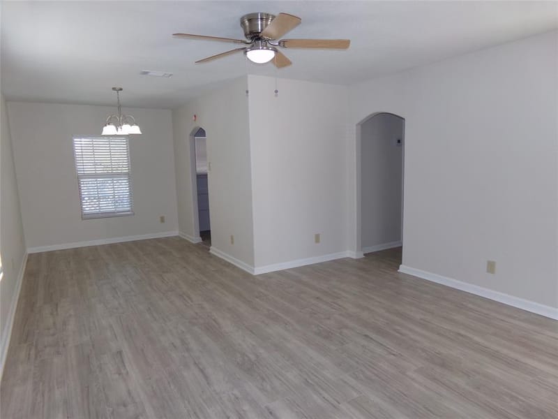 2423 Marfa Avenue, Dallas TX 75216 - Photo 5