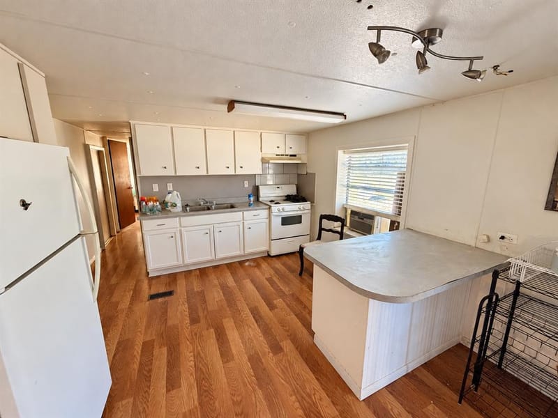 3048 Green Meadows Road, Granbury TX 76049 - Photo 6