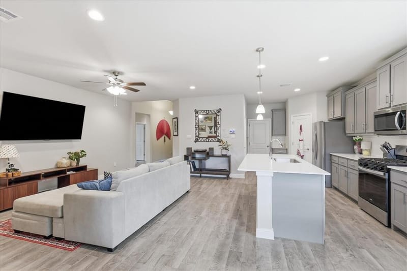 141 Medina Lane, Rhome TX 76078 - Photo 9