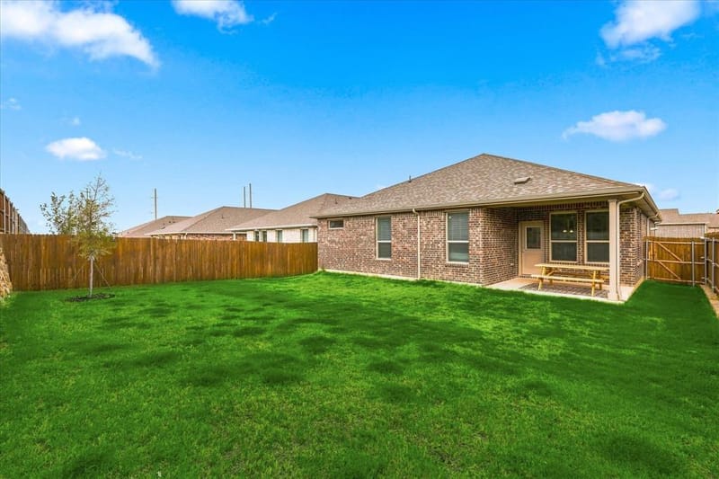 141 Medina Lane, Rhome TX 76078 - Photo 30
