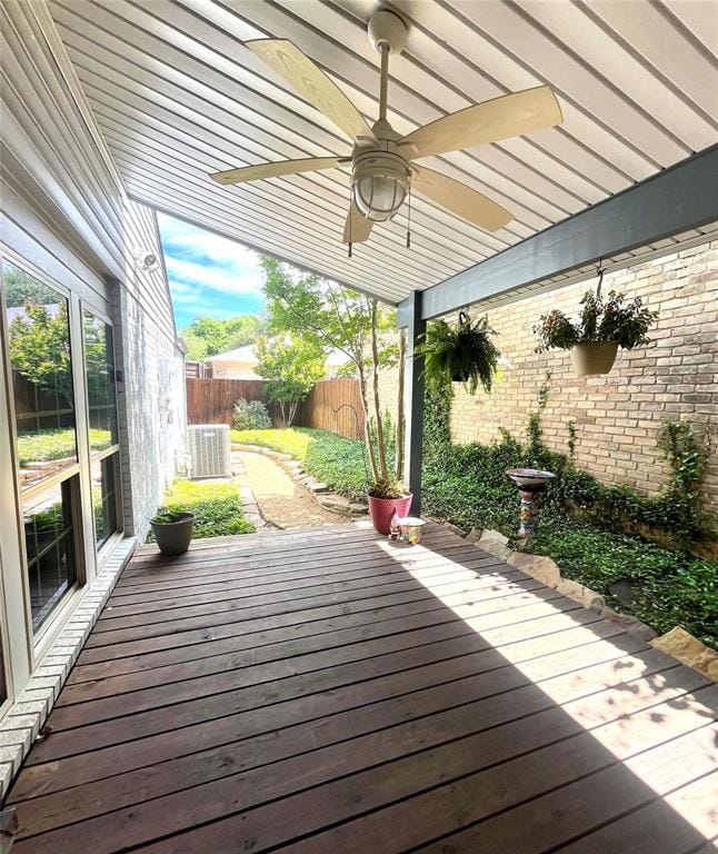 17216 Ikel Drive, Dallas TX 75248 - Photo 29