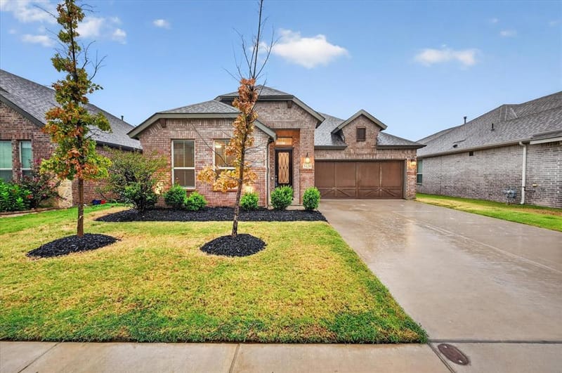 5120 Beautyberry Drive, Fort Worth TX 76036
