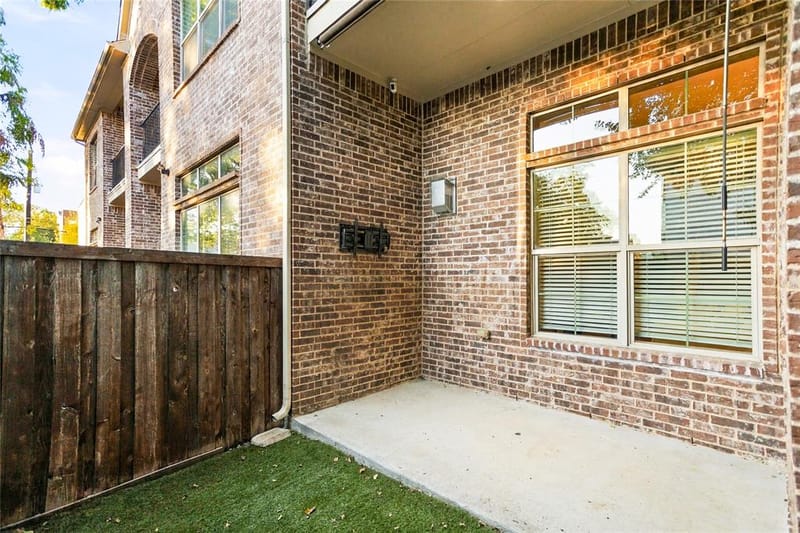 2223 Eriksson Lane, Dallas TX 75204 - Photo 30