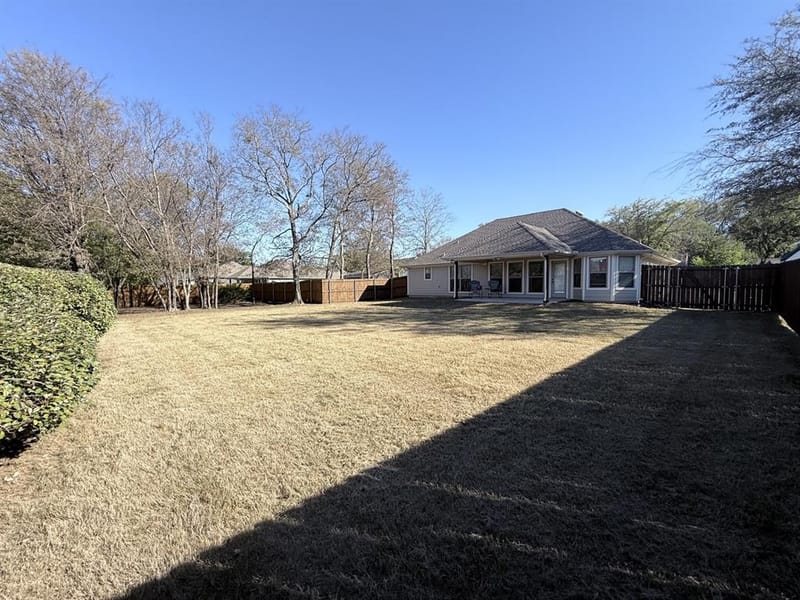 628 E Walcott Street, Pilot Point TX 76258 - Photo 26