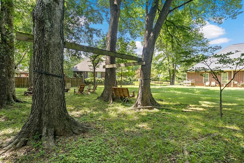 910 Holly Hill, Mount Pleasant TX 75455 - Photo 26