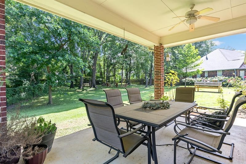 910 Holly Hill, Mount Pleasant TX 75455 - Photo 25