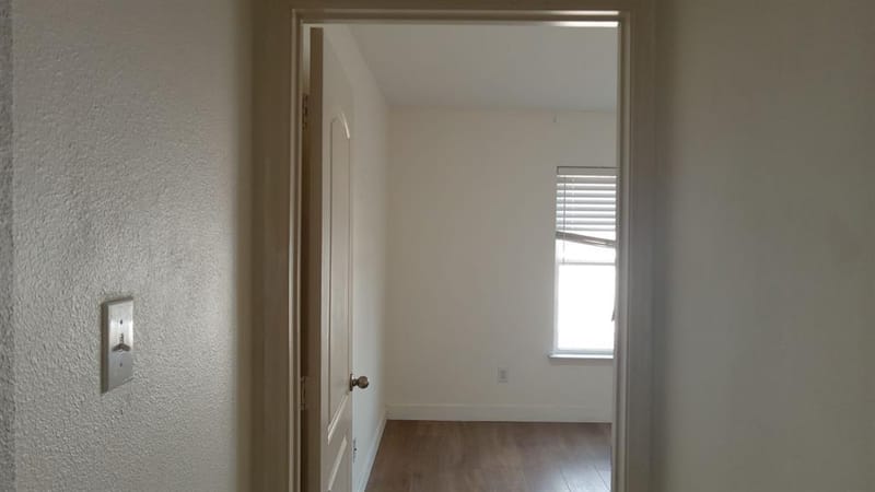 8944 Sunny Hollow Drive, Fort Worth TX 76179 - Photo 6