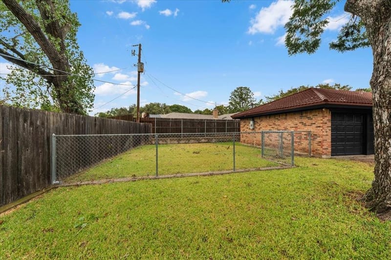 4345 Rota Circle, Fort Worth TX 76133 - Photo 38