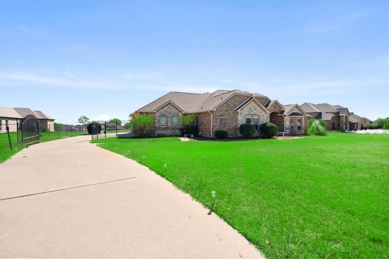 7168 Granville Drive, Mansfield TX 76063 - Photo 33
