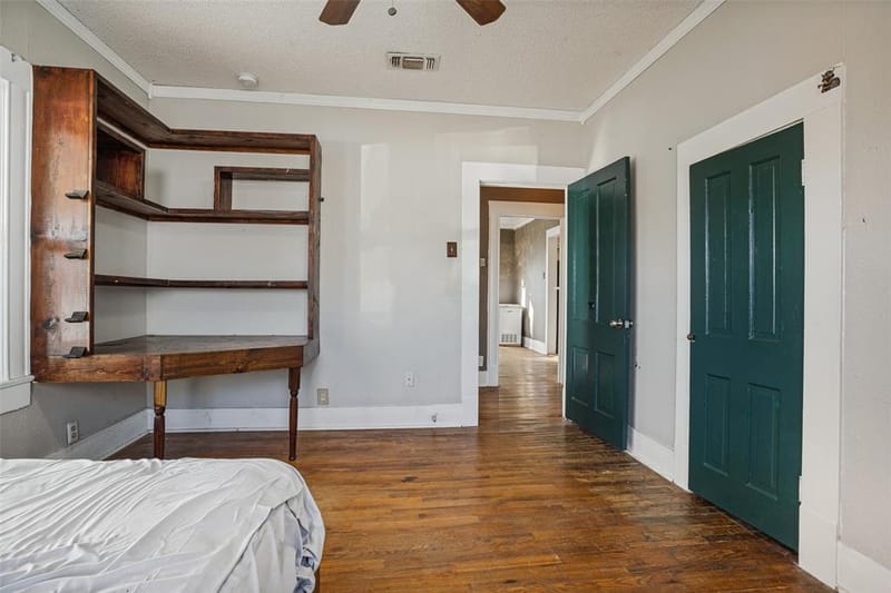 537 N 1st Street, Krum TX 76249 - Photo 13