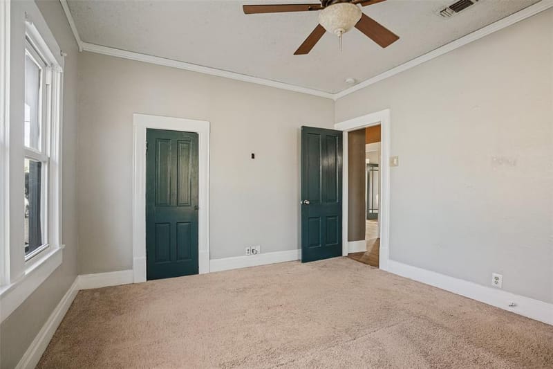 537 N 1st Street, Krum TX 76249 - Photo 16