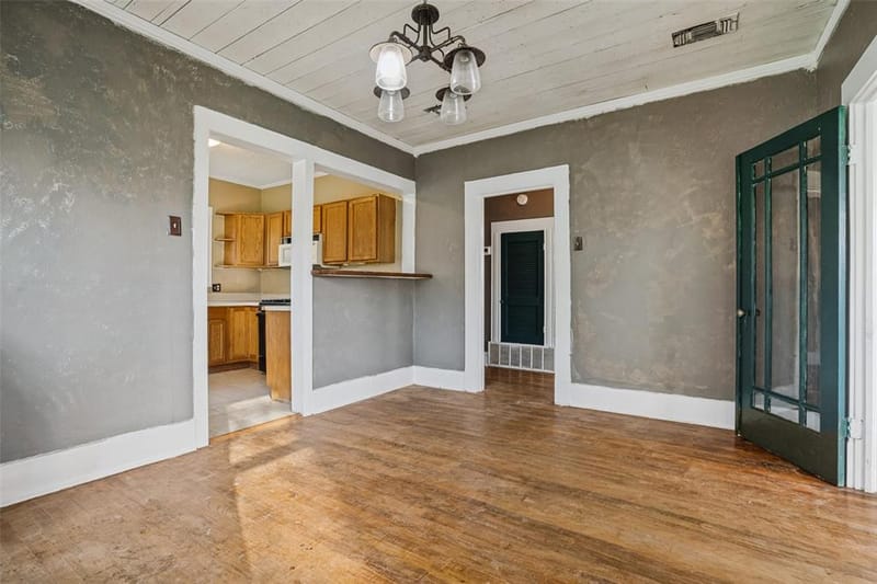 537 N 1st Street, Krum TX 76249 - Photo 7