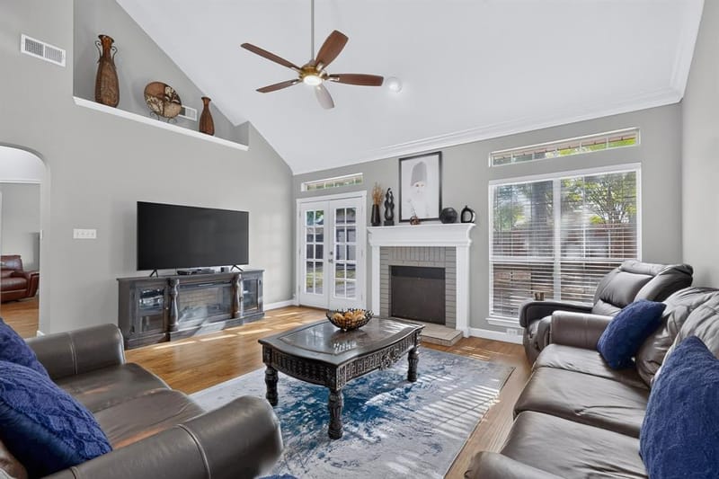 2600 Juniper Drive, Euless TX 76039 - Photo 8