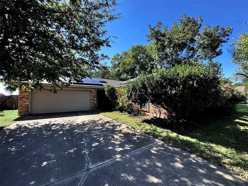 1328 Timbercreek Road, Benbrook TX 76126 - Photo 17