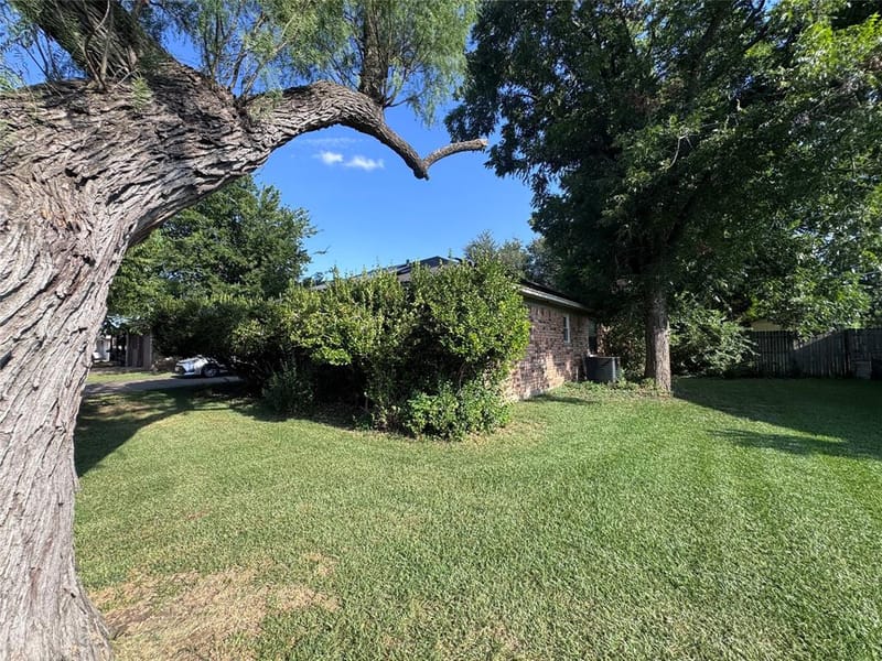 1328 Timbercreek Road, Benbrook TX 76126