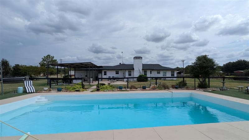 560 Harlan Road, Combine TX 75159