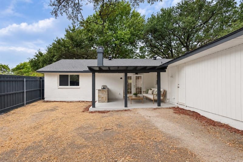 354 Brookview Drive, Garland TX 75043 - Photo 23
