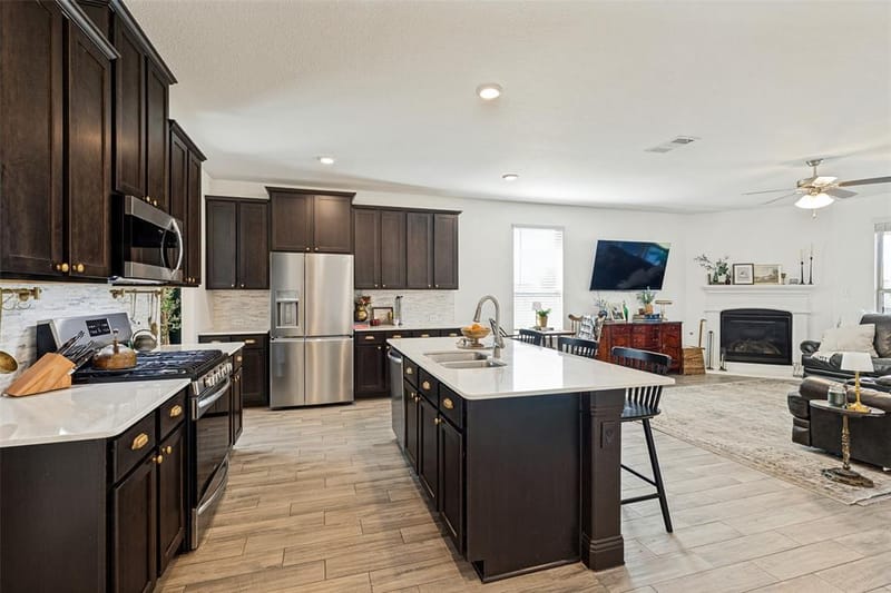 2809 Grizzly Road, Aubrey TX 76227 - Photo 15