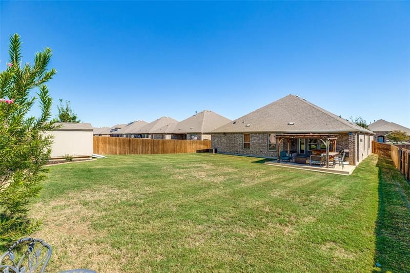 2809 Grizzly Road, Aubrey TX 76227 - Photo 29