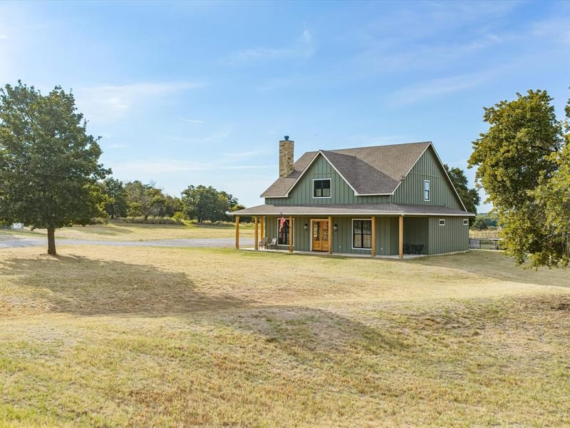 474 Legacy Lane, Bowie TX 76230 - Photo 2