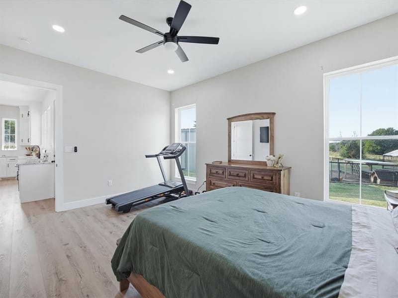474 Legacy Lane, Bowie TX 76230 - Photo 32