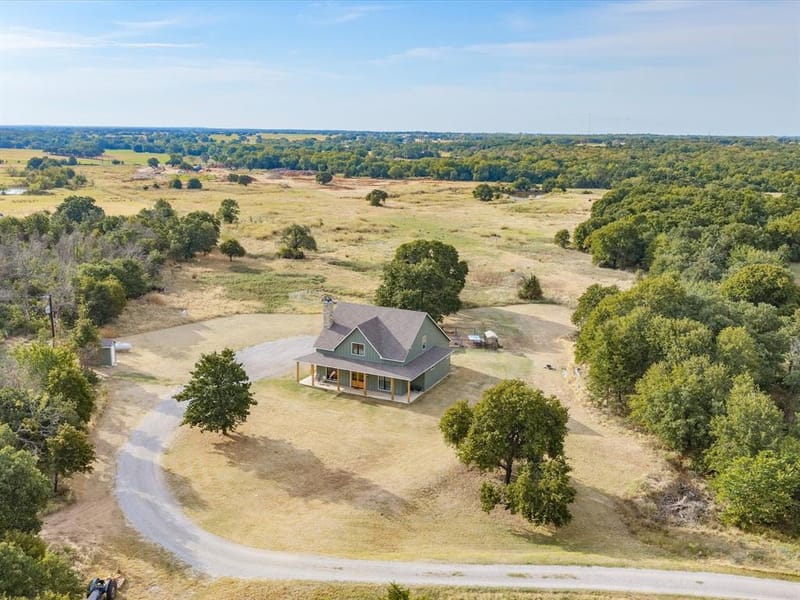 474 Legacy Lane, Bowie TX 76230 - Photo 38