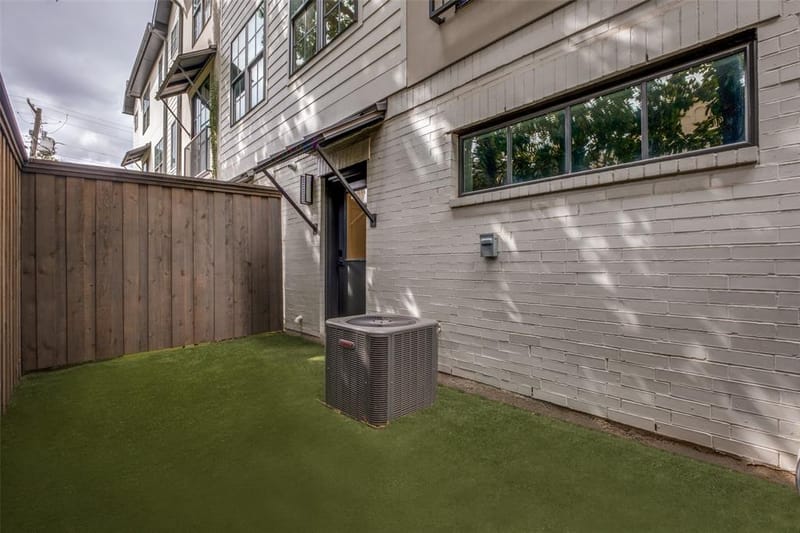 4222 Hawthorne Avenue # 102, Dallas TX 75219 - Photo 25