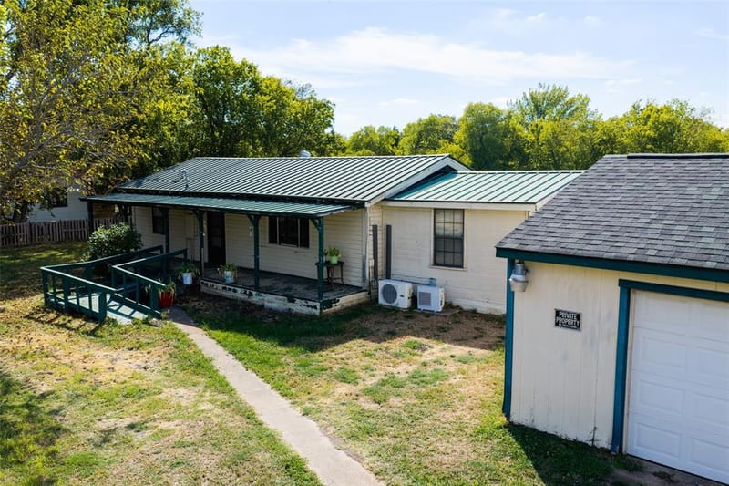 80 County Road 1118, Caddo Mills TX 75135 - Photo 10