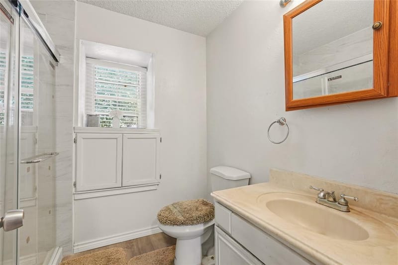 4201 Briar Hill Drive, Grand Prairie TX 75052 - Photo 10