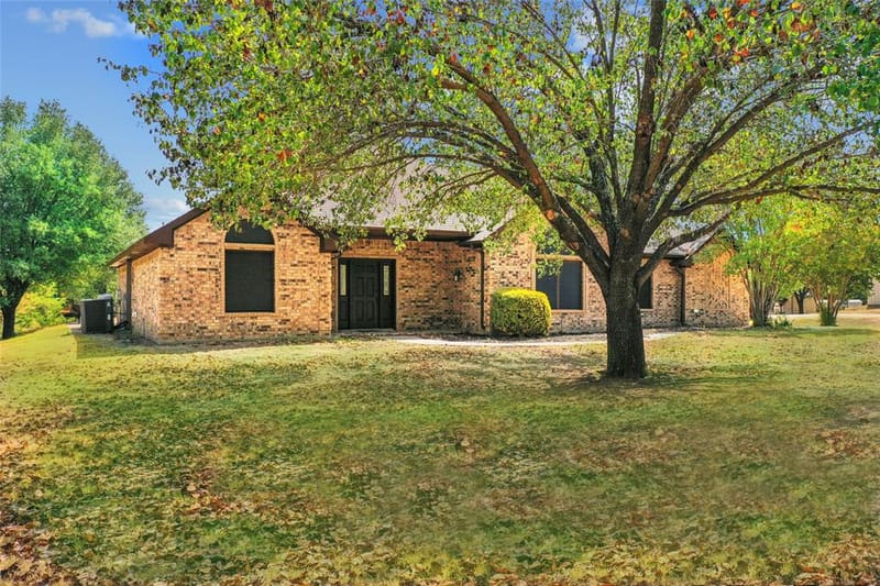 1570 Karen Drive, Argyle TX 76226 - Photo 4
