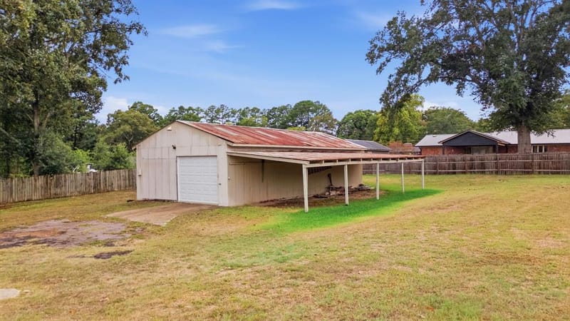 11206 Timber Creek Circle, Tyler TX 75707 - Photo 35