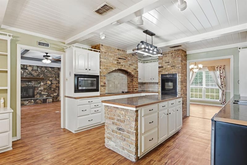 11206 Timber Creek Circle, Tyler TX 75707 - Photo 8