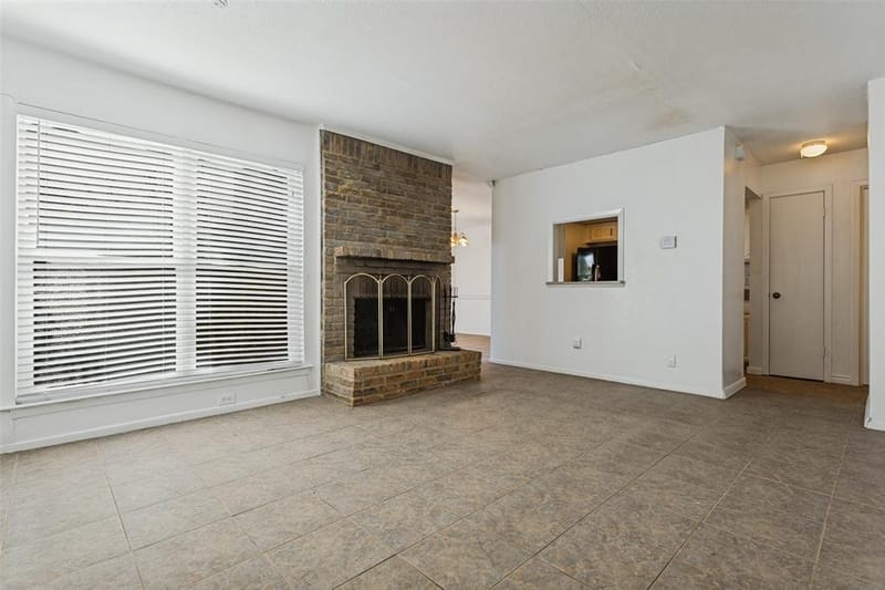2820 Southern Cross Drive, Garland TX 75044 - Photo 6