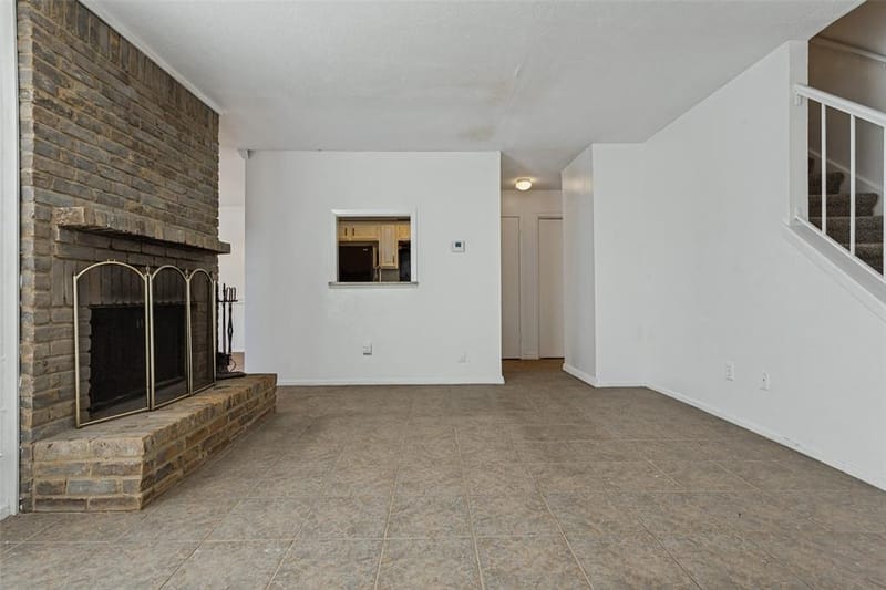 2820 Southern Cross Drive, Garland TX 75044 - Photo 8