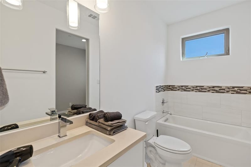 1120 Galveston Avenue # 5, Fort Worth TX 76104 - Photo 14