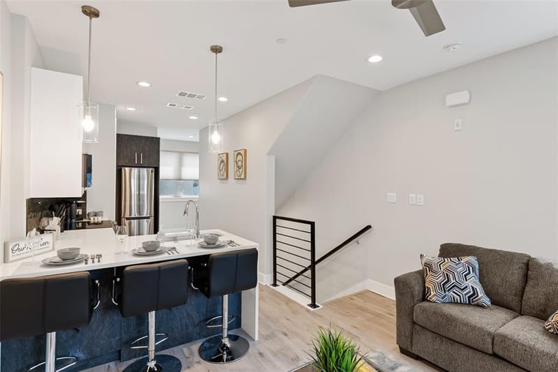 1120 Galveston Avenue # 5, Fort Worth TX 76104 - Photo 4