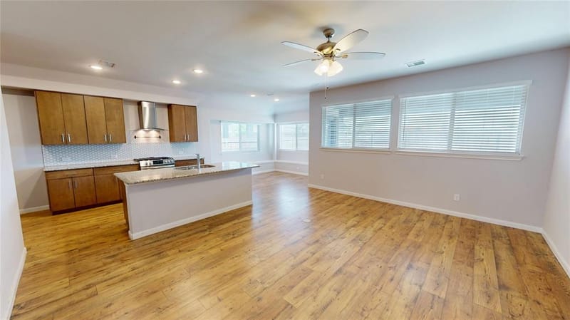 1118 Holcombe Drive, Anna TX 75409 - Photo 4