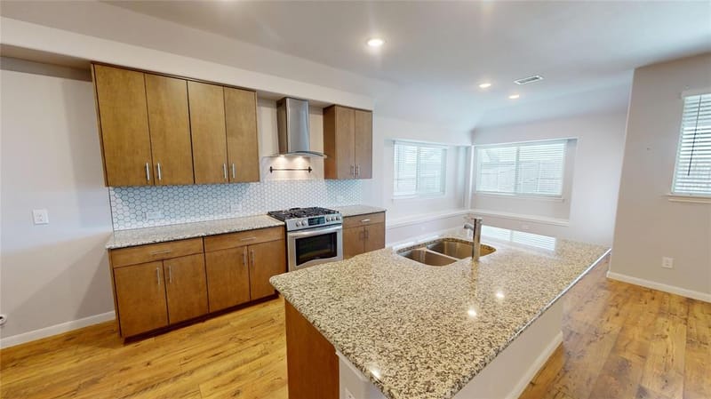 1118 Holcombe Drive, Anna TX 75409 - Photo 8