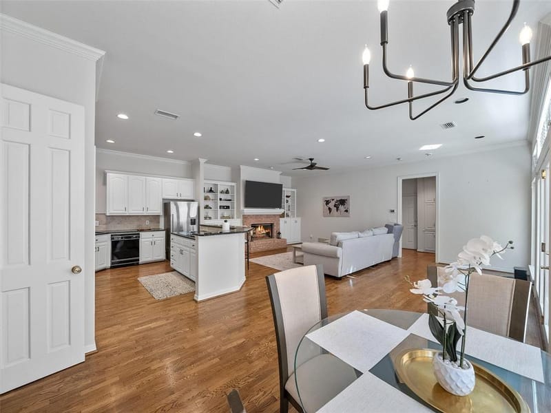 8640 Breakers Point, Dallas TX 75243 - Photo 24