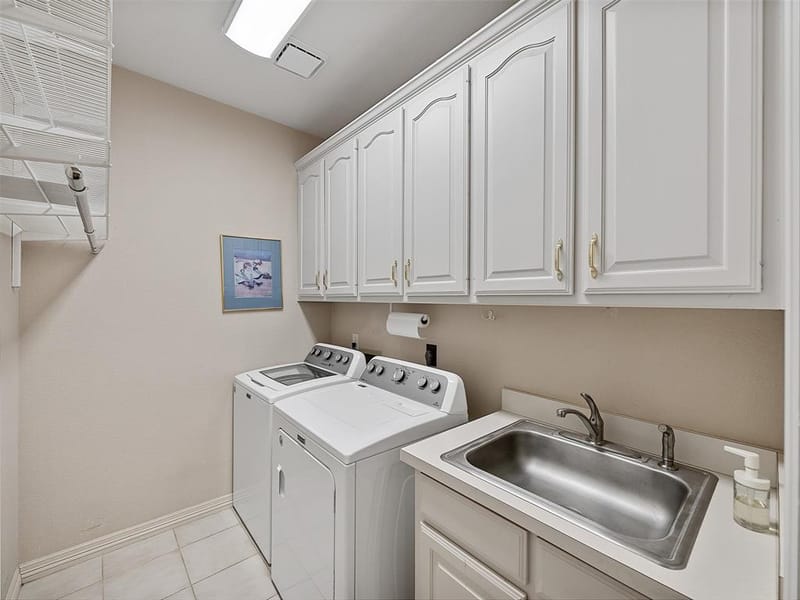 8640 Breakers Point, Dallas TX 75243 - Photo 30