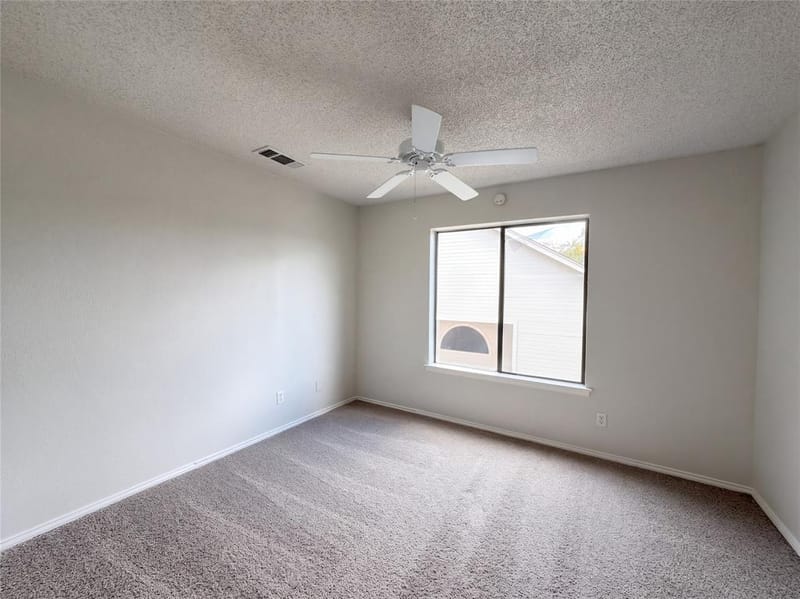 1015 Astaire Avenue, Duncanville TX 75137 - Photo 19