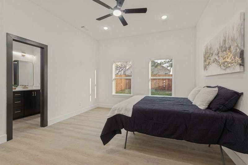 1632 Bessie Street, Fort Worth TX 76104 - Photo 5